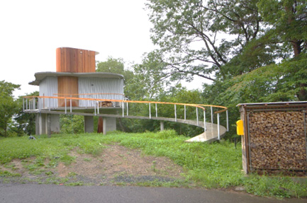 RC造　中空平屋建て